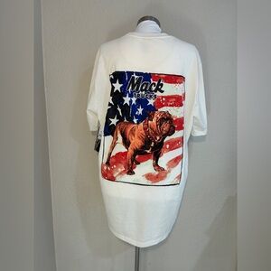 NWT Mack Trucks Heritage Bulldog Graphic Tee - Ivory